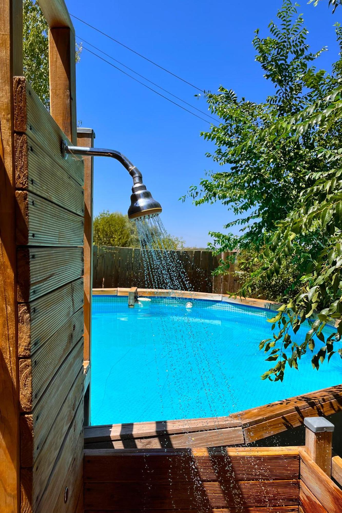 Fee4Me Cabin With Pool And Garden 산마틴데라베가 외부 사진